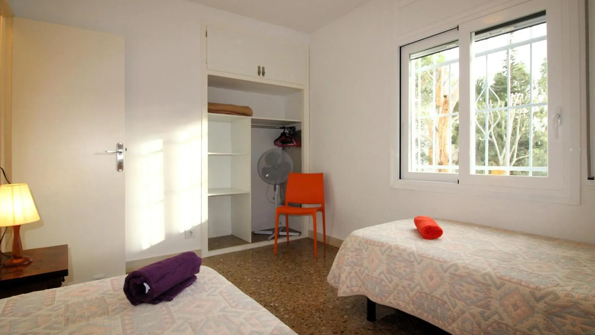 Apartment Apartamento Con Terraza Y Vistas Al Mar - A 1 Min De La Playa De Almadrava - Es-258-70 Roses Spain
